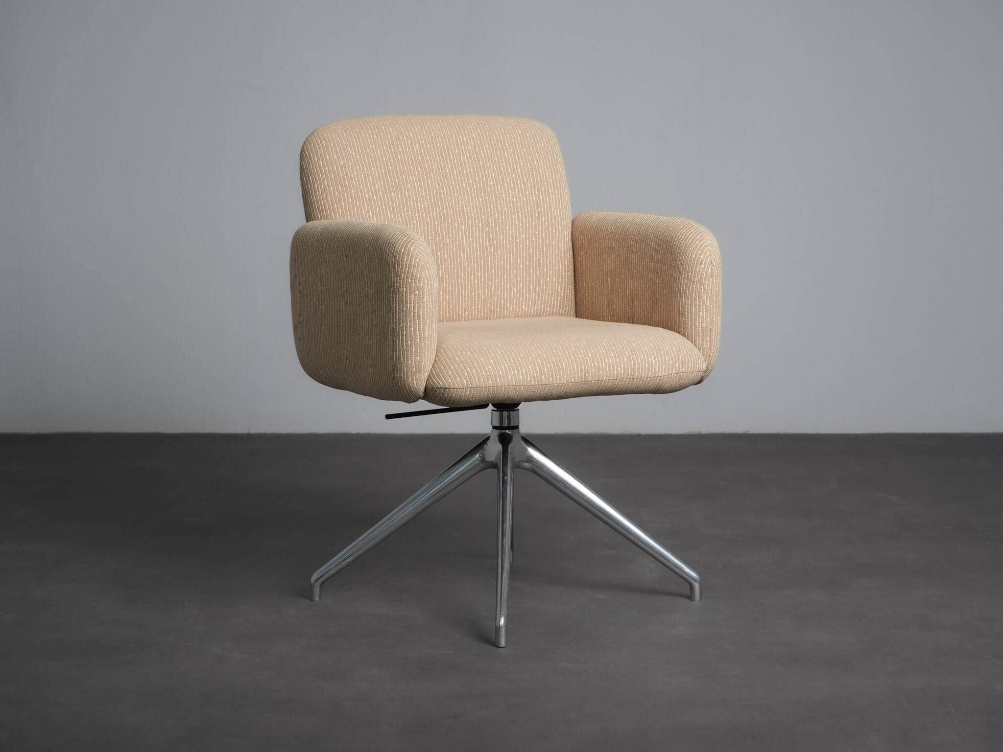 Switch Low Office Chair by Stefan Scholten for Puik Design