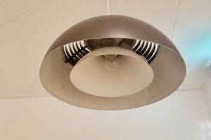 Suspension AJ Royal 500 en brun-gris, A. Jacobsen L. Poulsen