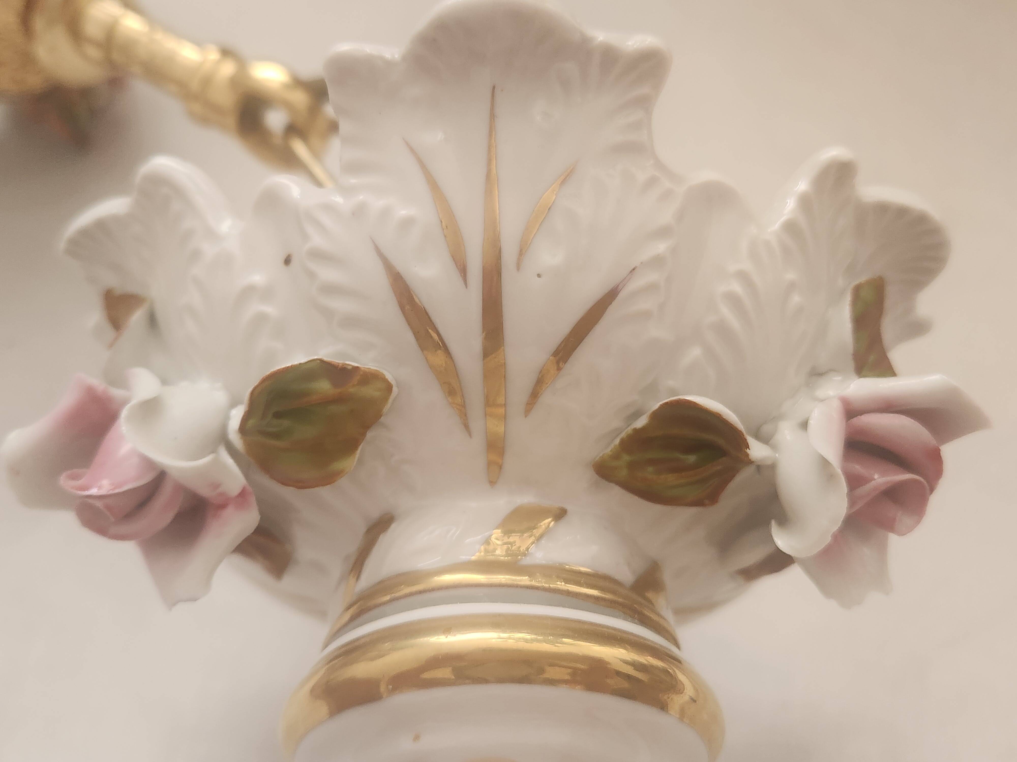Large hand-painted gilded chandelier mangani ceramiche porcelain