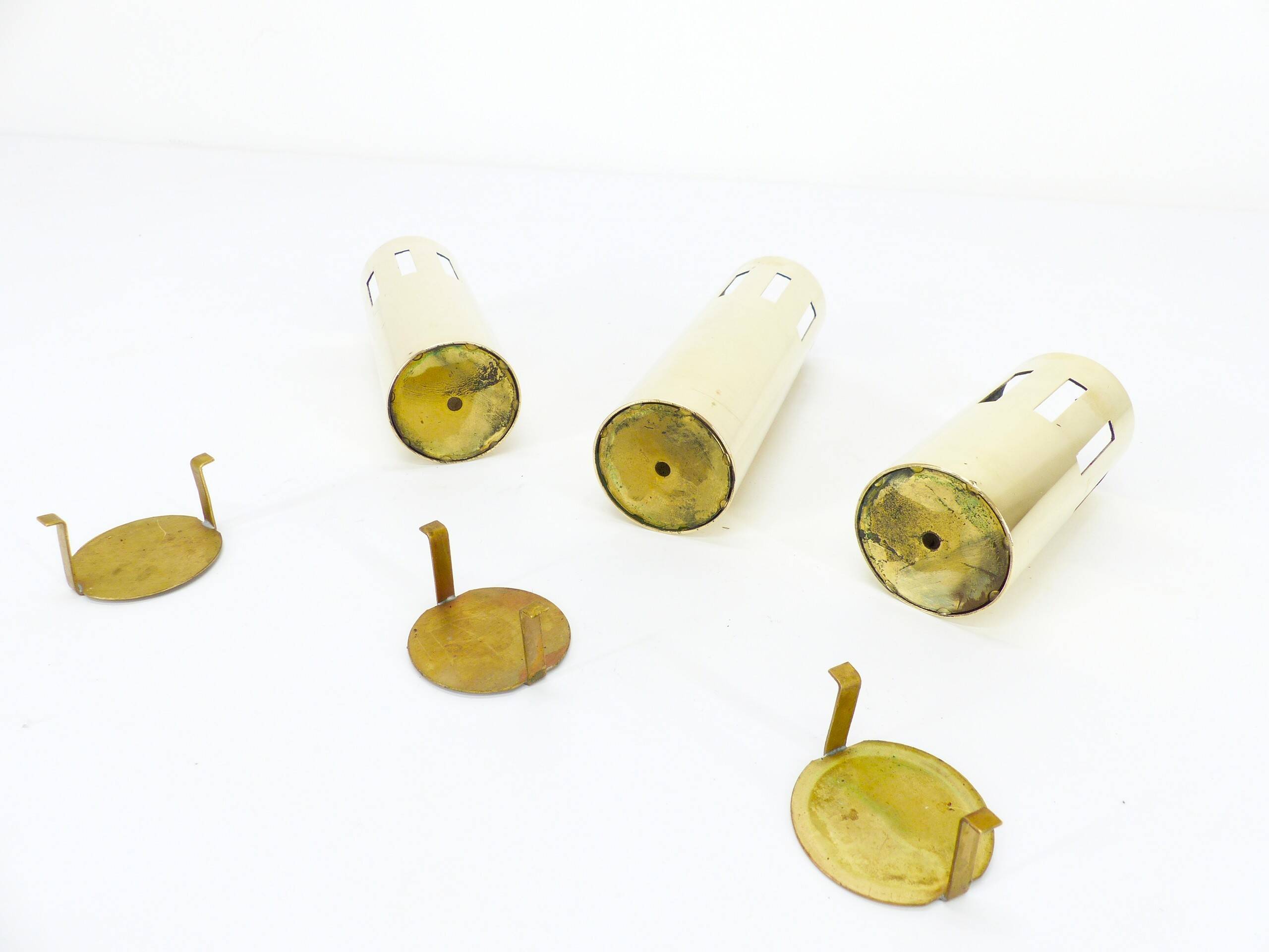 Set of 3 modernist brass tealight holders, design Kullamässing, Sweden, 1960