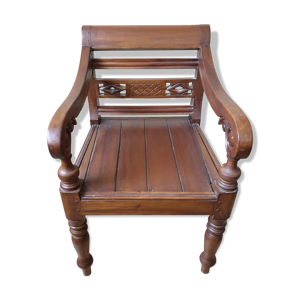 fauteuil en bois massif