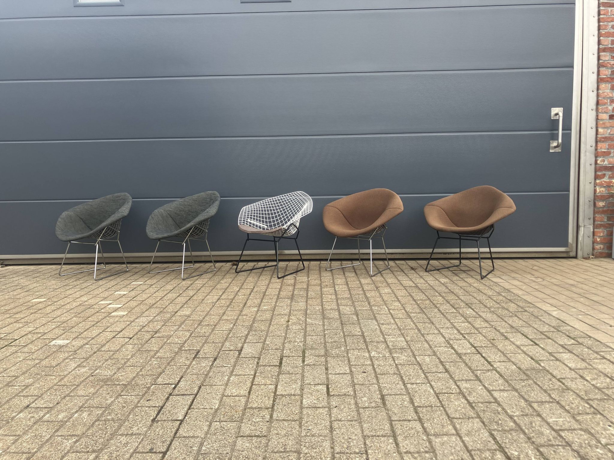 5x Knoll Bertoia Diamond chair upholstered