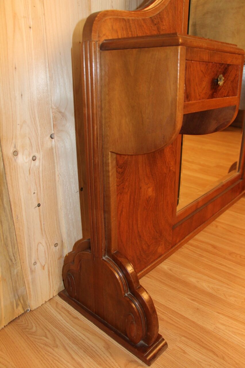 Gauthier Poinsignon Art Deco psyche hairdresser