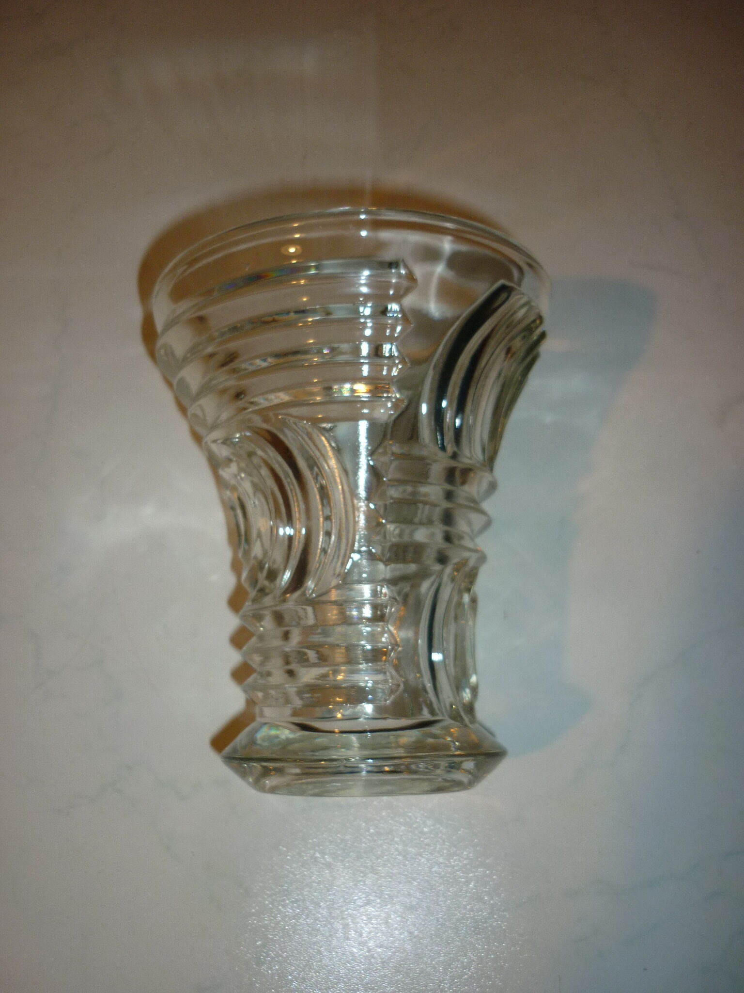 Vase style De Fresnel