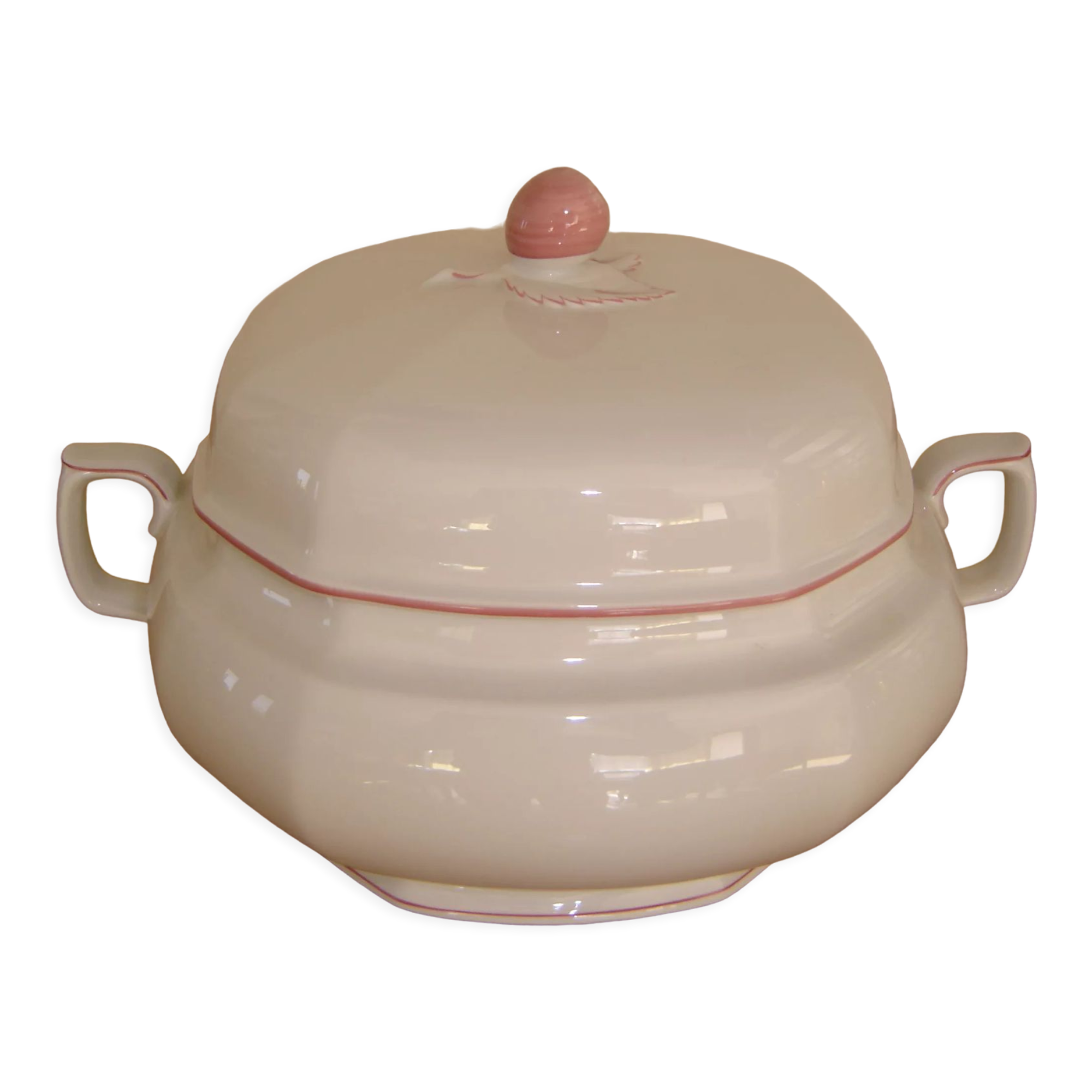 Tureen