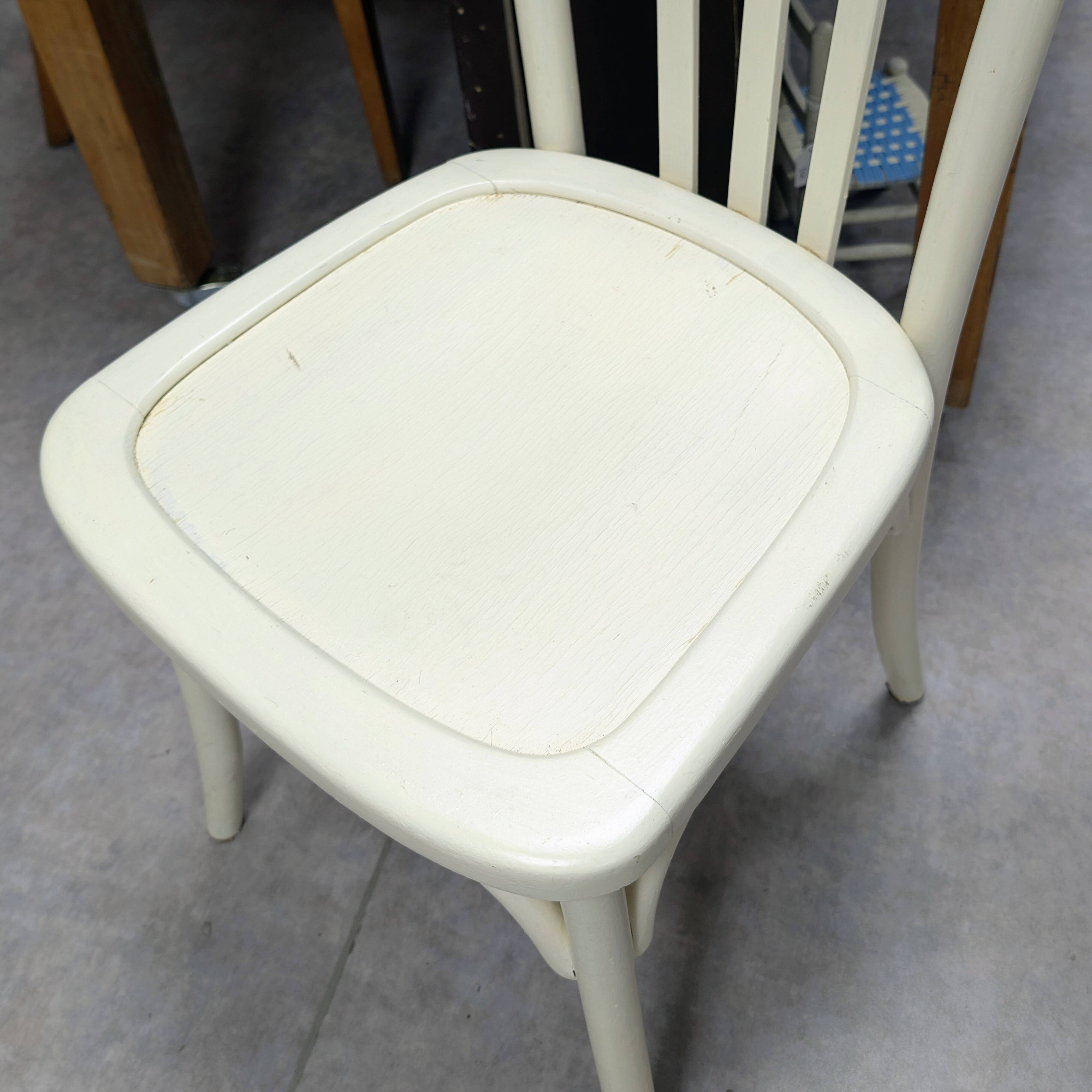 White Luterma bistro chair