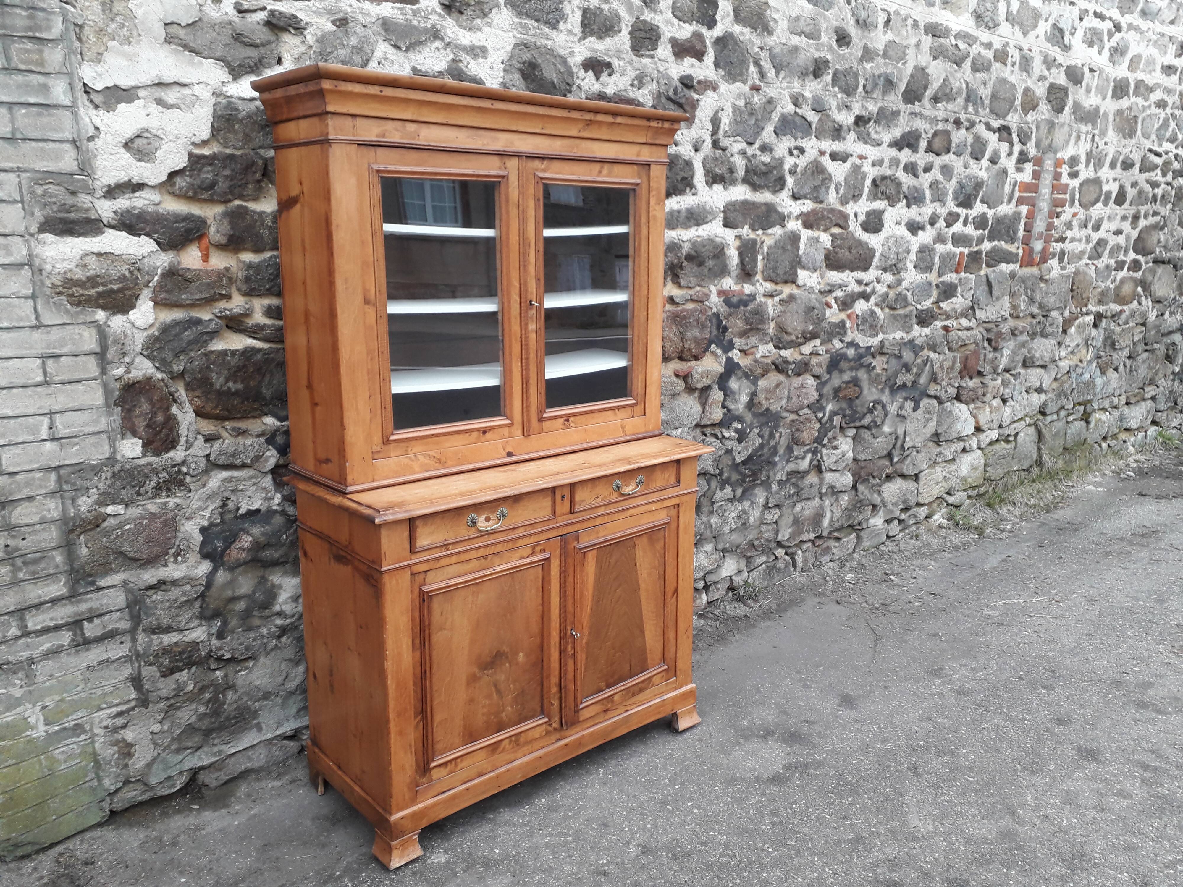 Buffet two body glazed pine