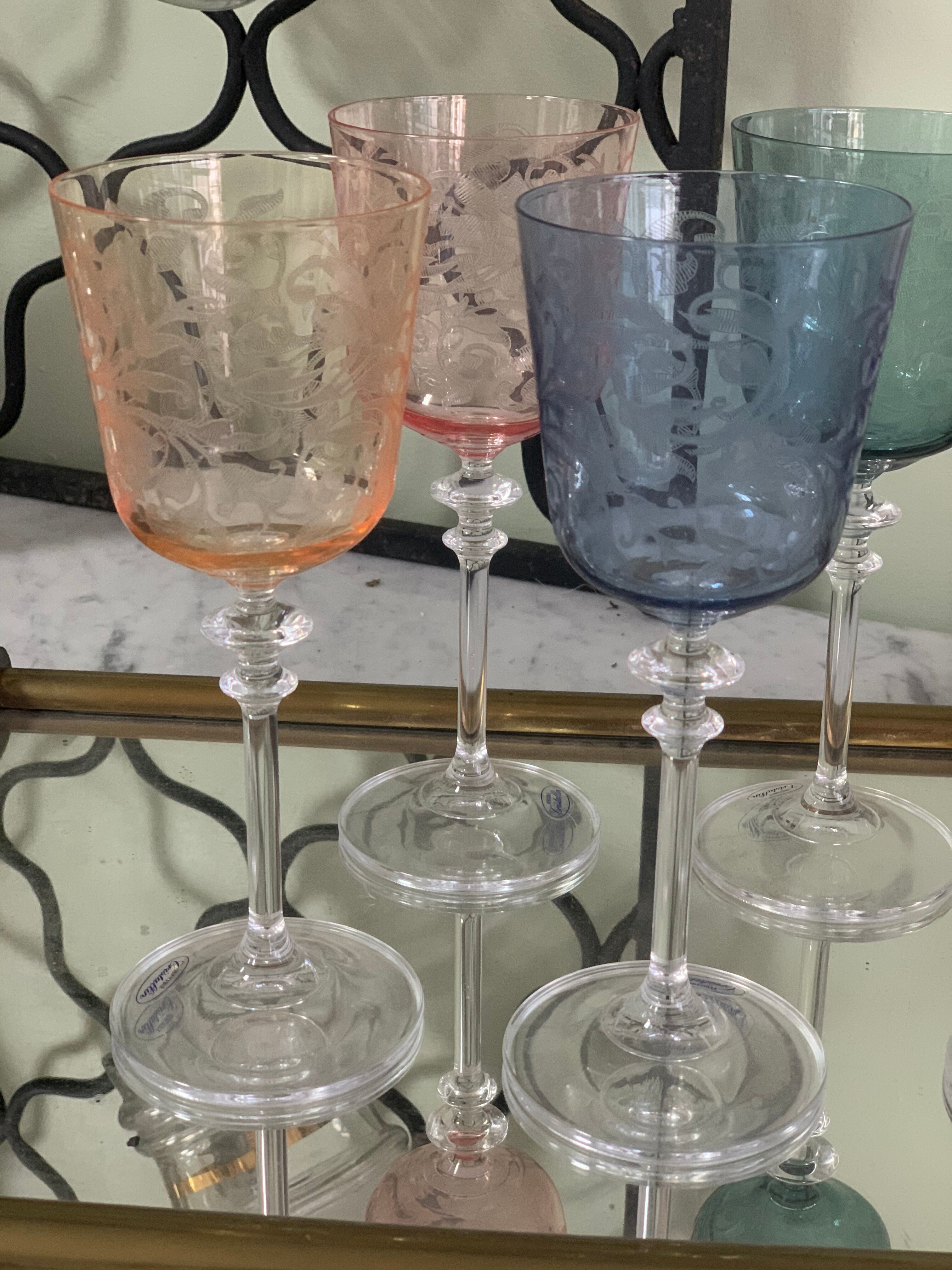6 colored wine glasses, engraved crystalline