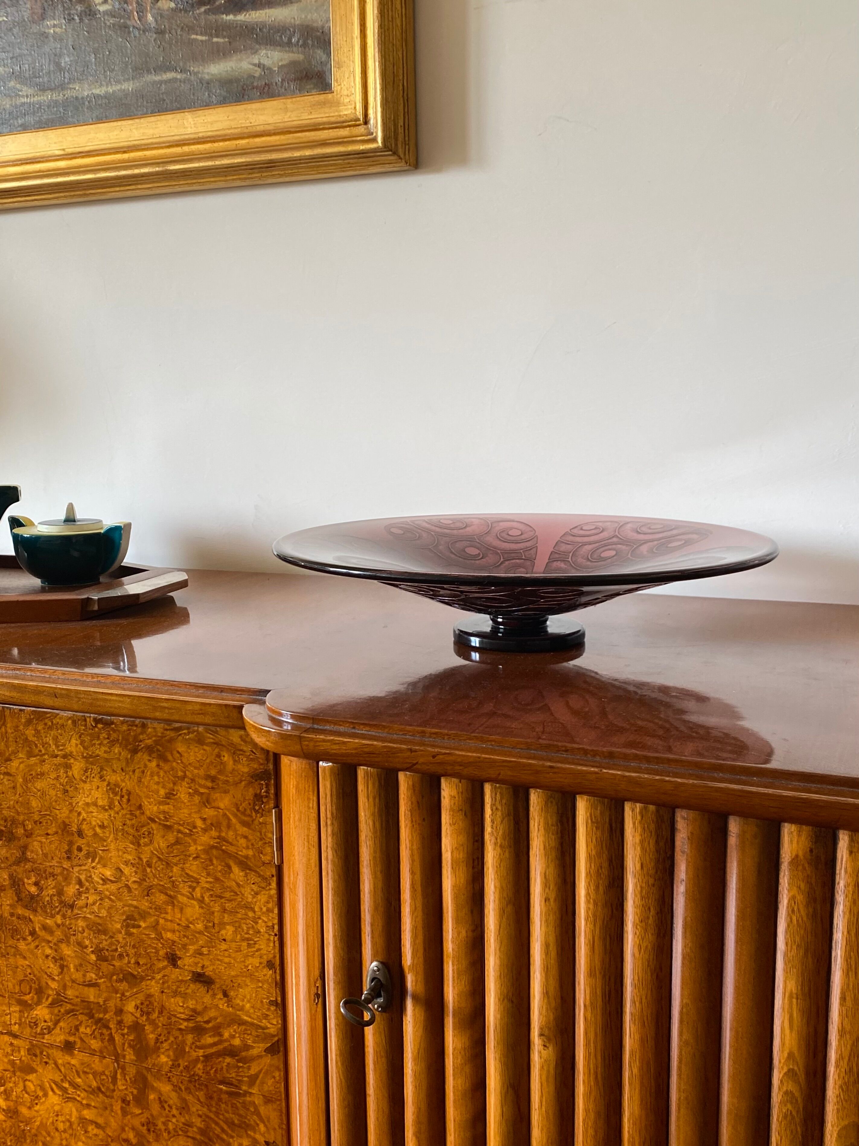 Art deco violet glass centerpiece, Le Verre Francais, Charles Schneider, France, 1930s