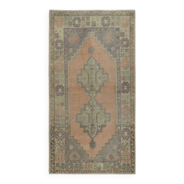 Vintage Handmade Turkish Oriental Rug for Country Homes, Rustic & Tribal Interiors. 100% Wool