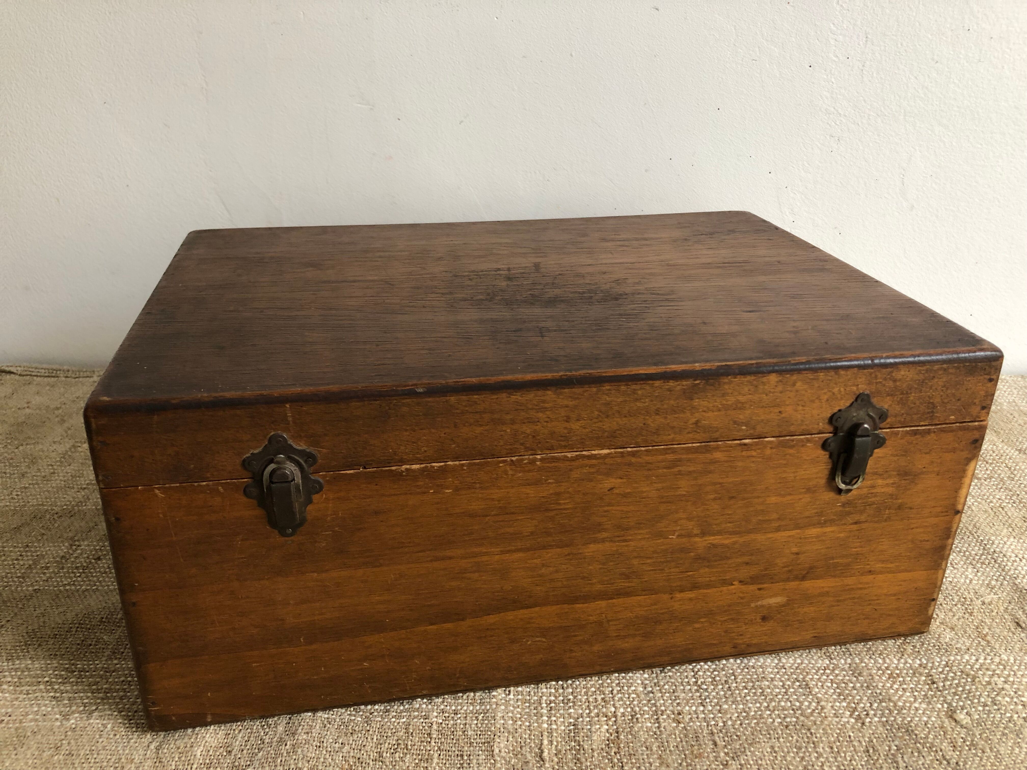 Sewing box with compartments