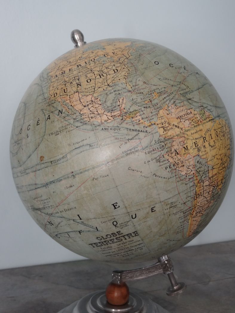 Globe Terrestrial Forest early twentieth, diam. 20 cm