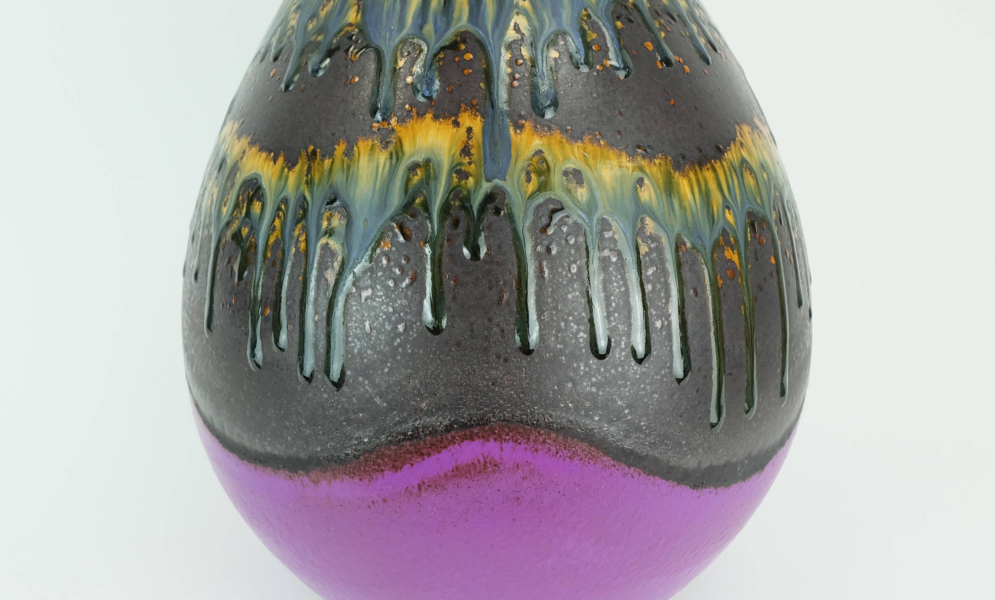 mid century vase dumler & breiden vase model 122/30 with rare colorful patt