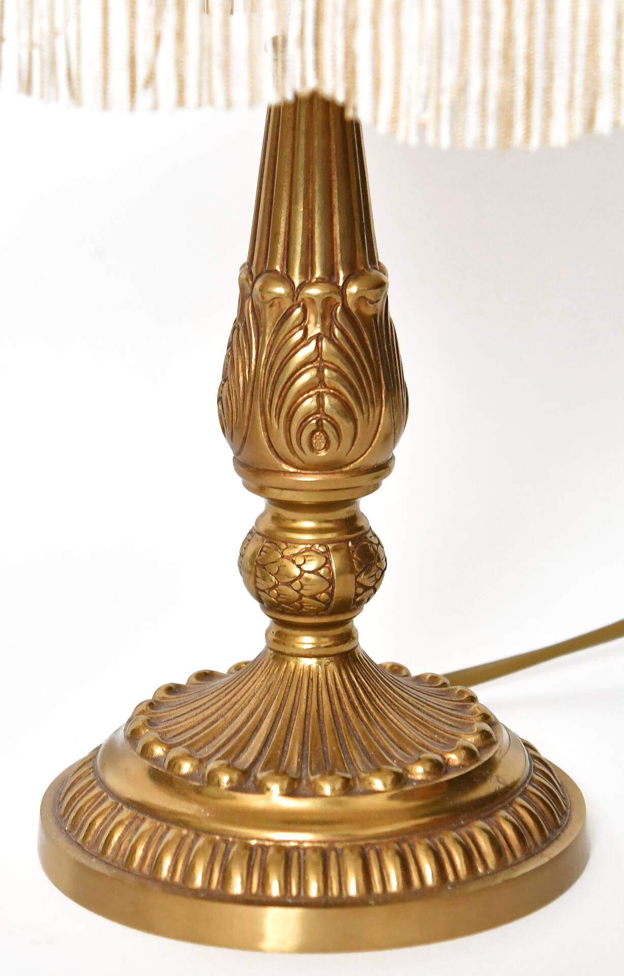 Pair of gold metal table lamps