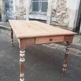 Table de ferme patine ancienne pieds tournés