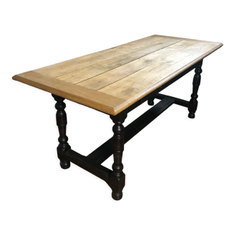 Oak farmhouse table