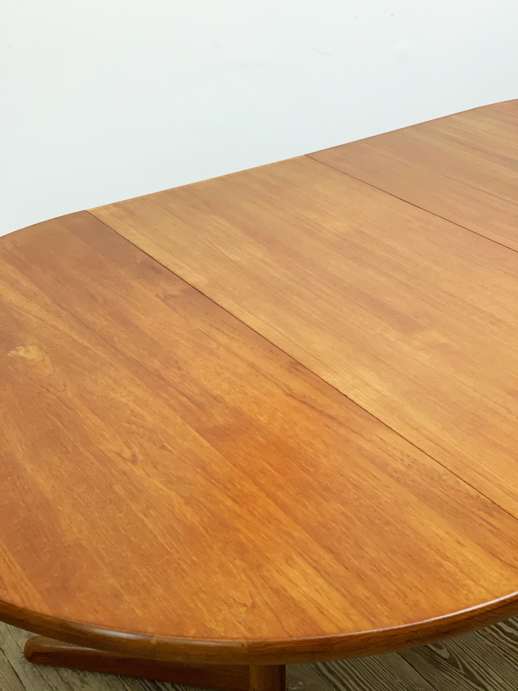 Extendable round mid century teak dining table, 1950s, Denmark