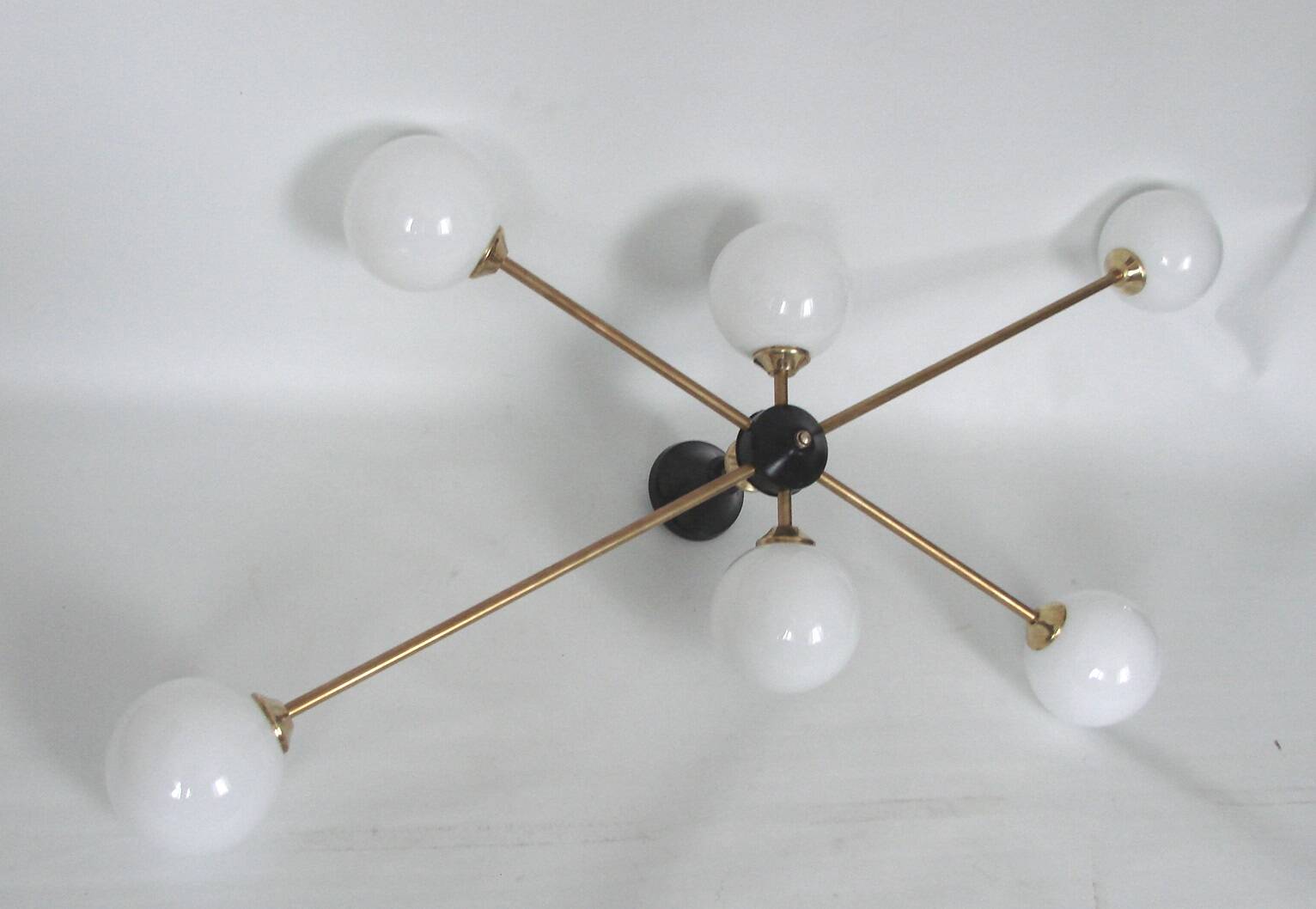 Chandelier vintage Stilnovo des années 1960, en laiton et en verre, 6xE14