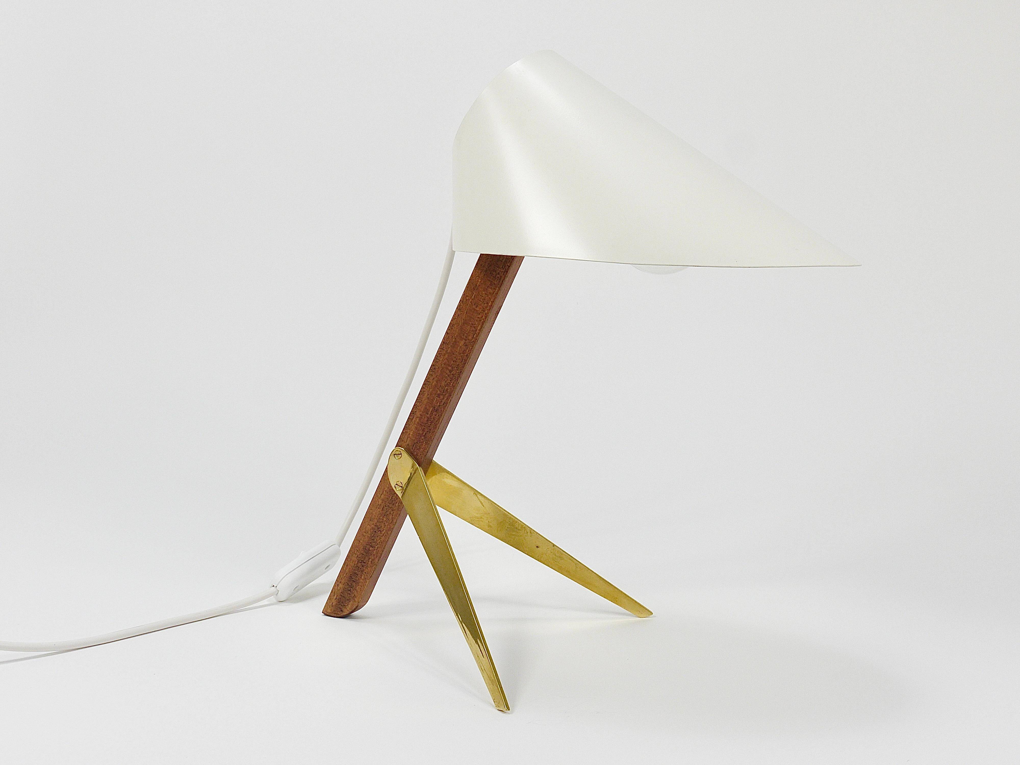 Two white desk lamps "Billy TL" by J.T. Kalmar, Vienna, mid-century style.