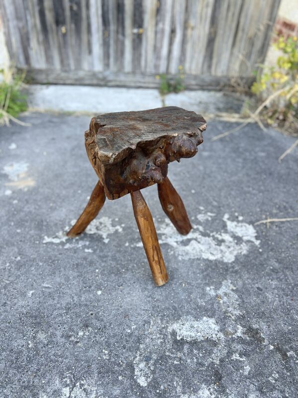 Tabouret Billot en Bois Massif – Sculpture Organique H54cm