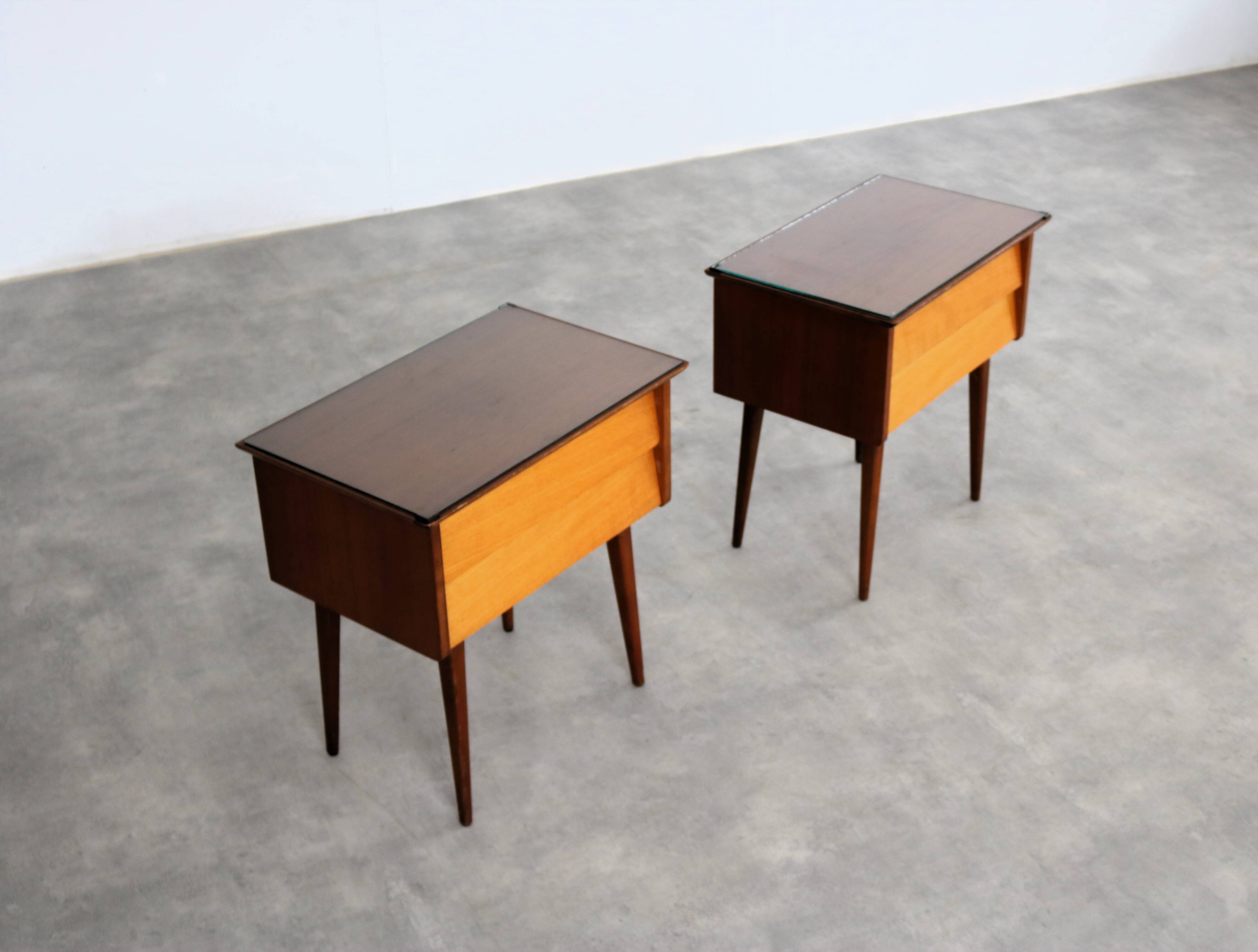 Ensemble de tables de chevet vintage | Commodes | Années 1960