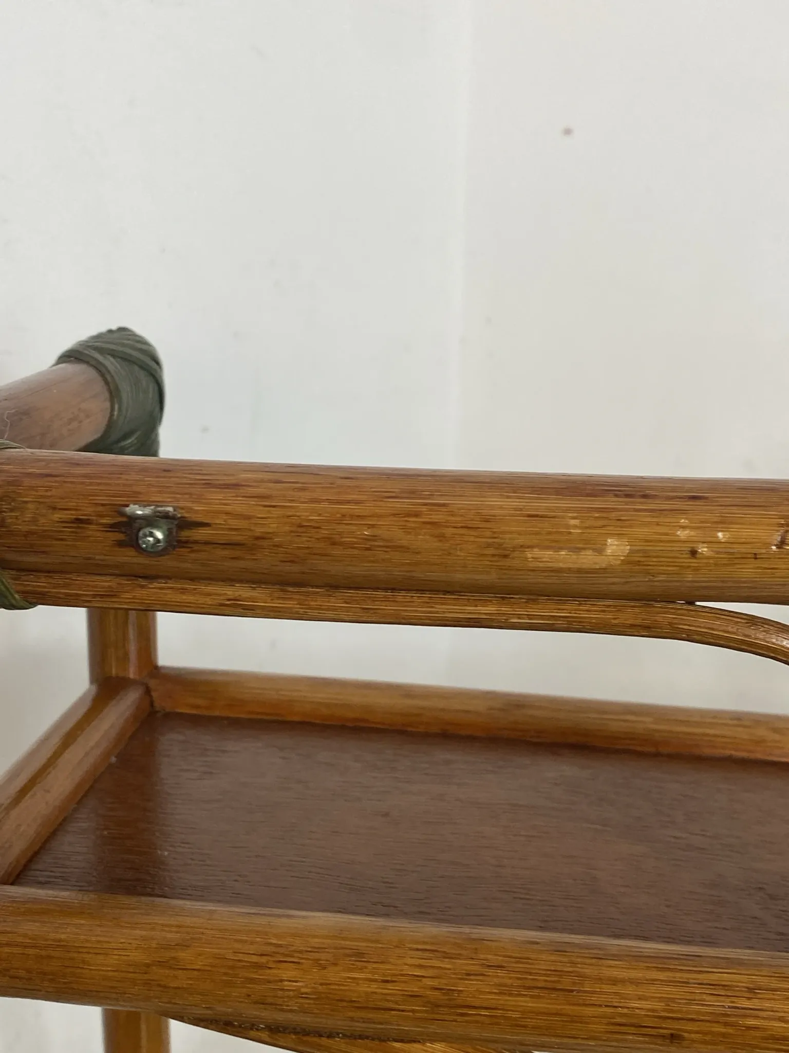 Etagère en bambou et rotin, années 70