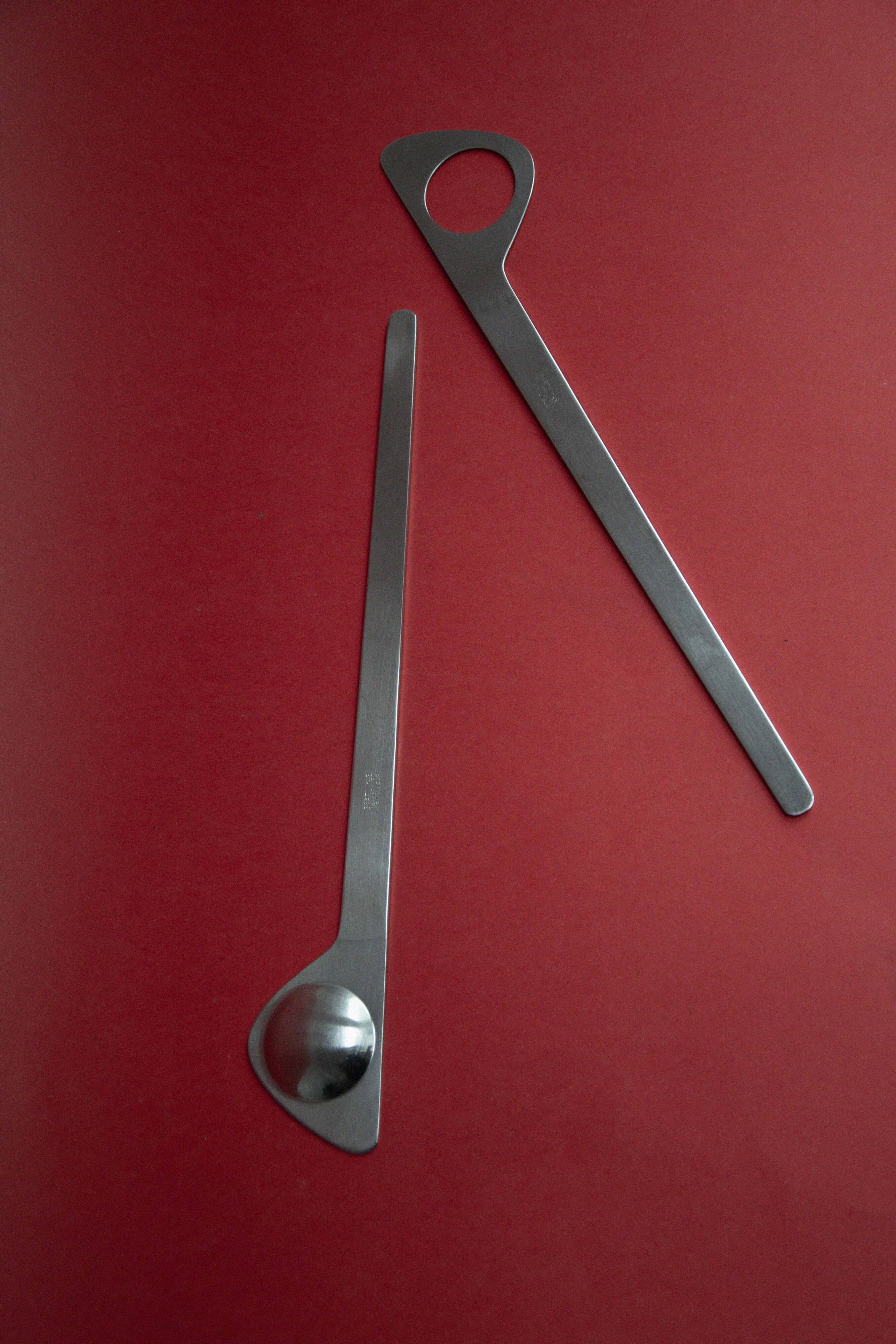 Couverts à salade par Arne Jacobsen