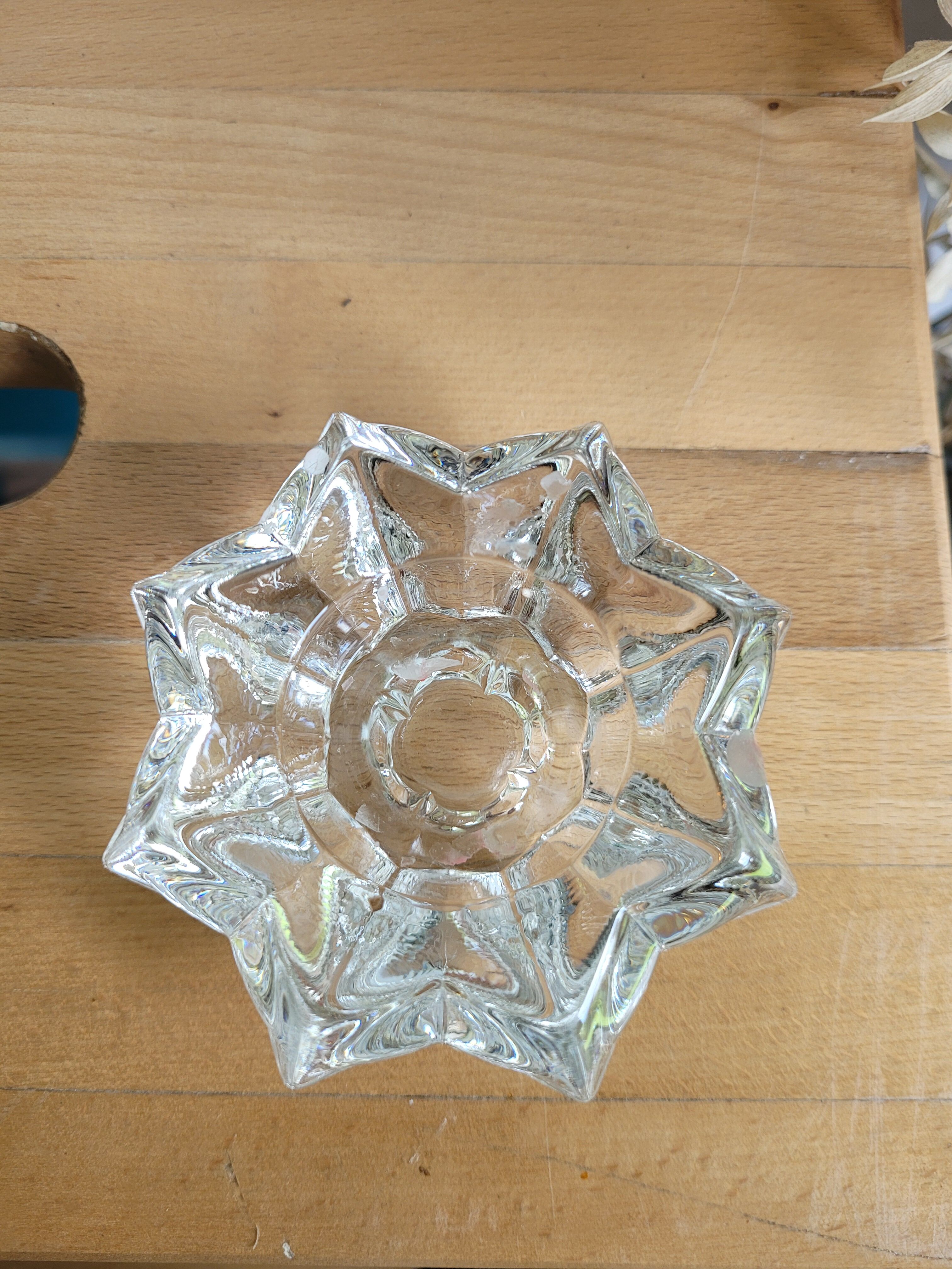 Glass star candle holder