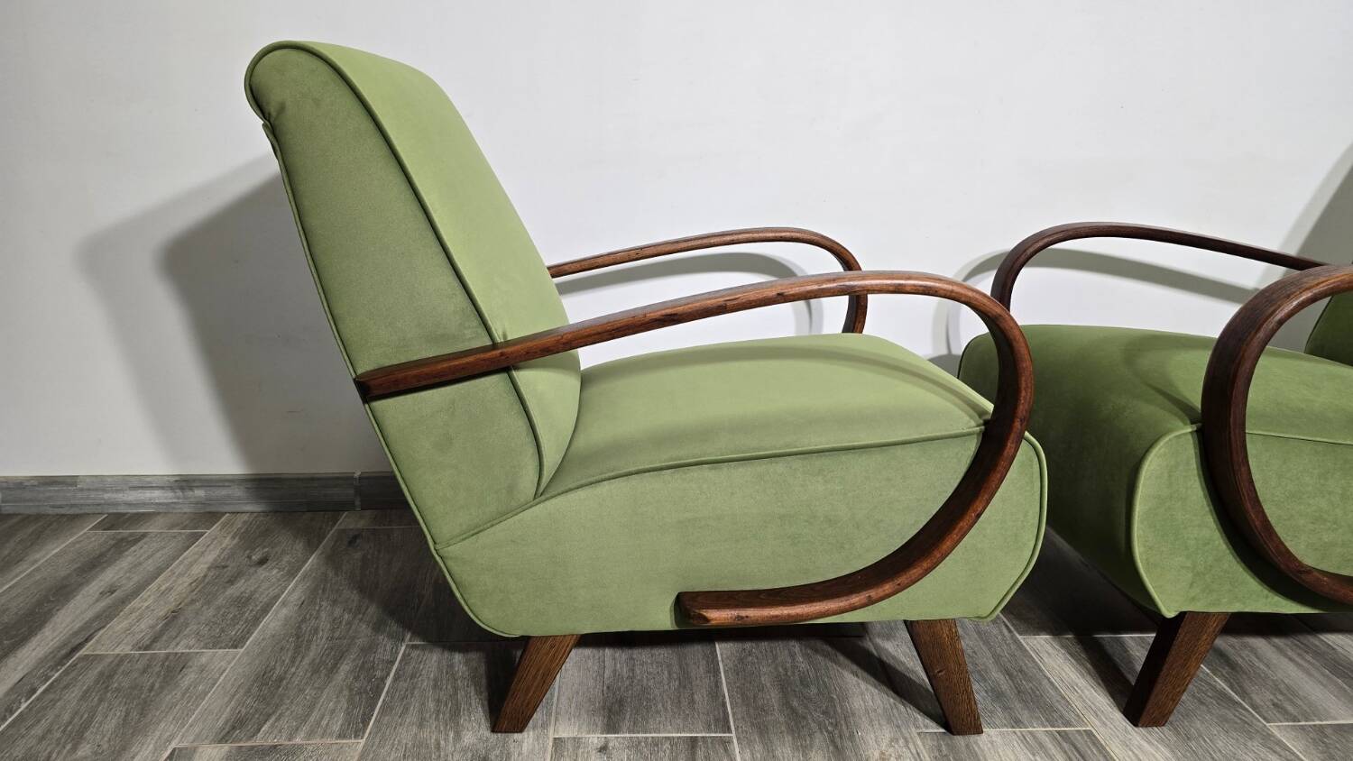 Ensemble de chaises longues par Jindrich Halabala, années 1940