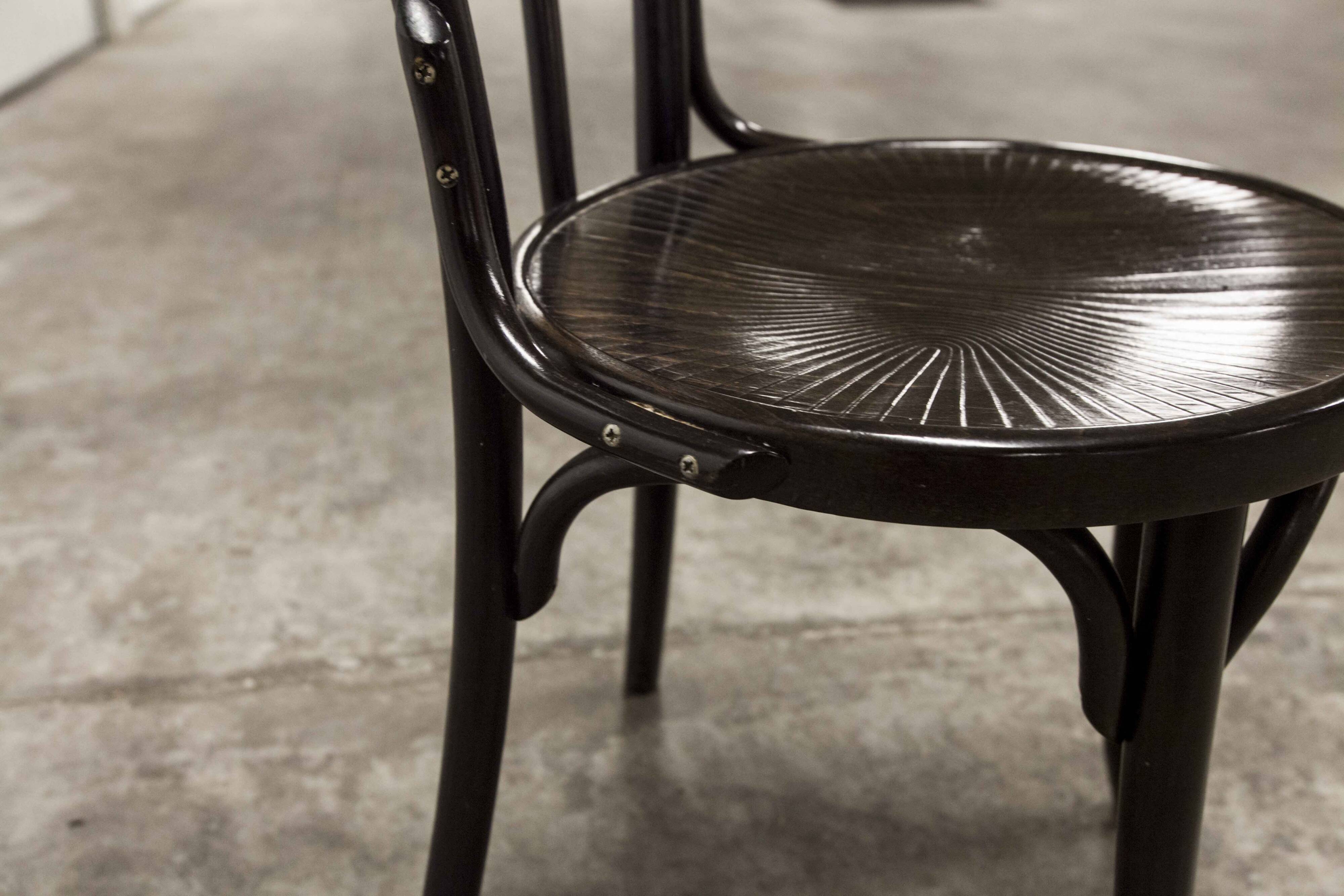 Baumann Bistro Chair ref 24 1990 curved wood