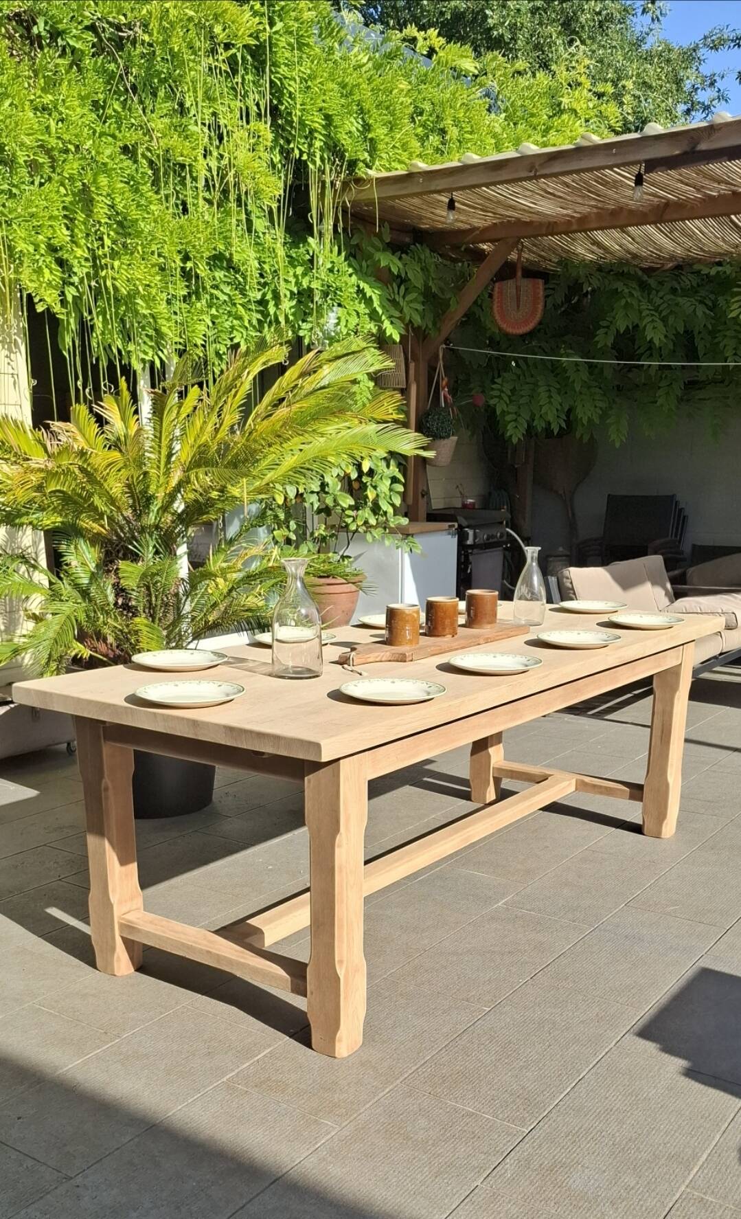 Table de ferme rénovée