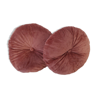 Set of 2 round pink velvet cushions