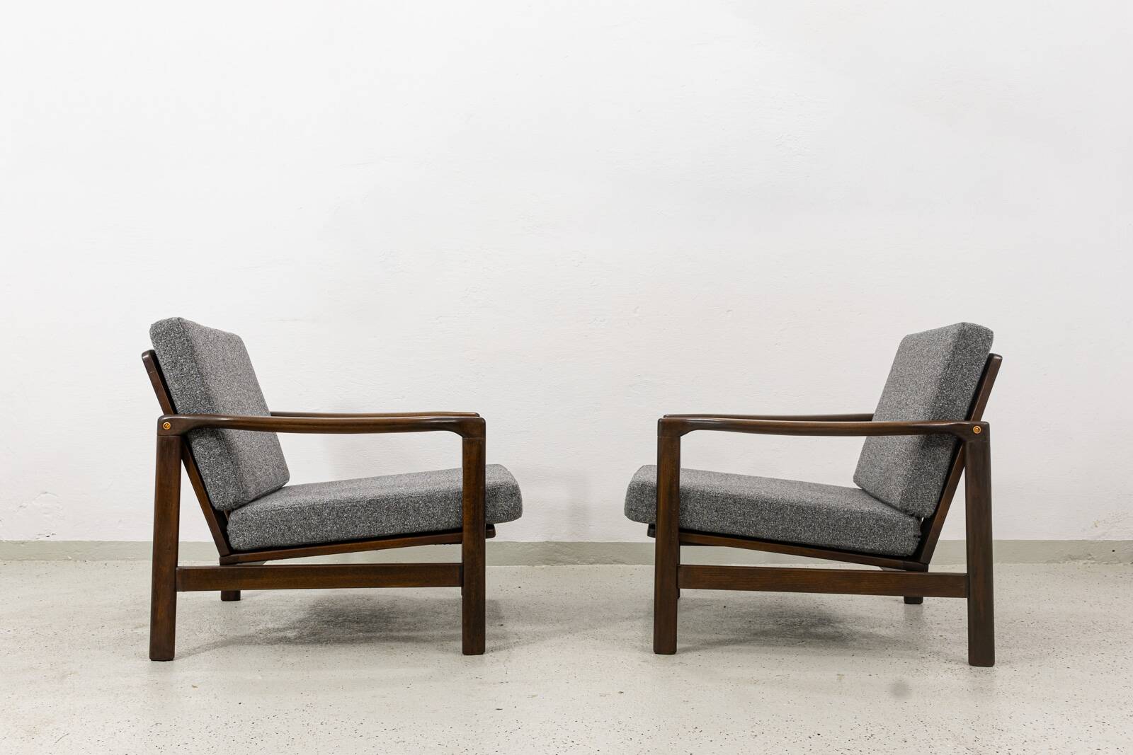 Vintage armchairs B-7522 designed by Zenon Bączyk, Poland, 1960s, set of 2