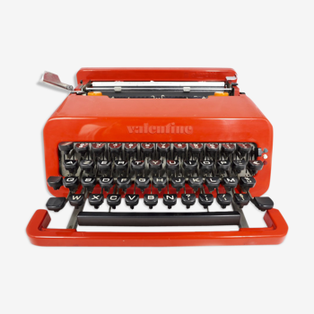 Machine à écrire olivetti valentine s rouge coeur vintage