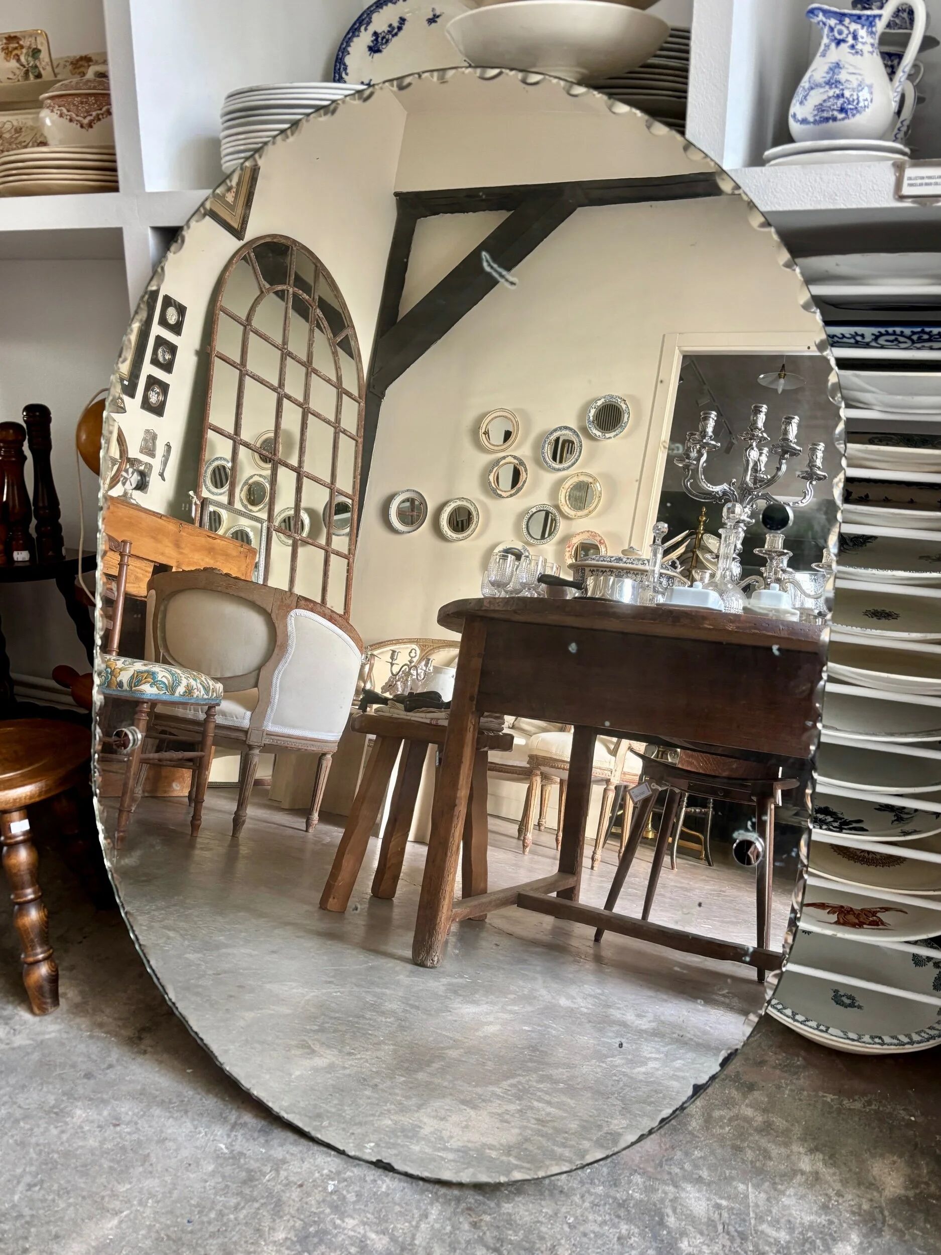 Bevelled oblong mirror ⌀ 110 x 81 cm