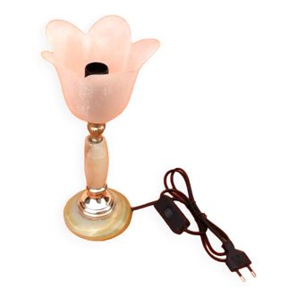 Années 1970 Lampe tulipe à poser  Pierre d' Onyx et Laiton Abat-jour forme tulipe