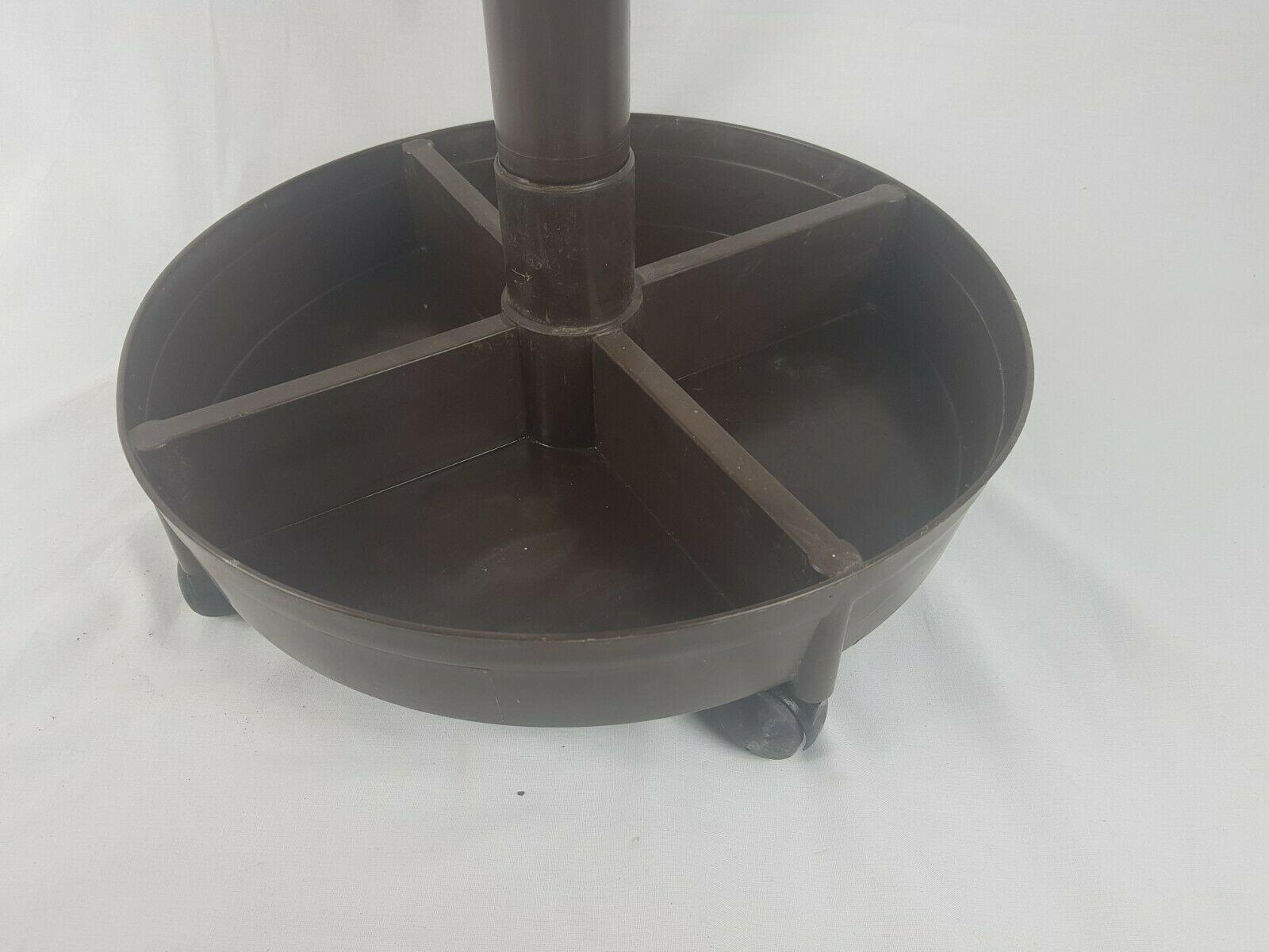 Porte-plantes, porte-pots en plastique marron design italien années 70