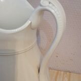Antique pitcher pitcher in white porcelain