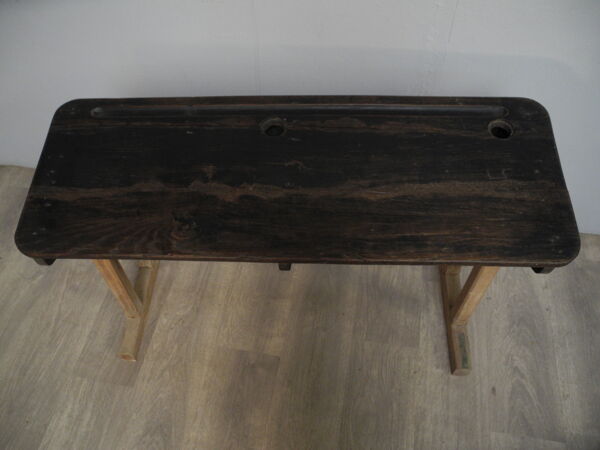 Bureau d'enfant d'écolier de style vintage 1950/1960