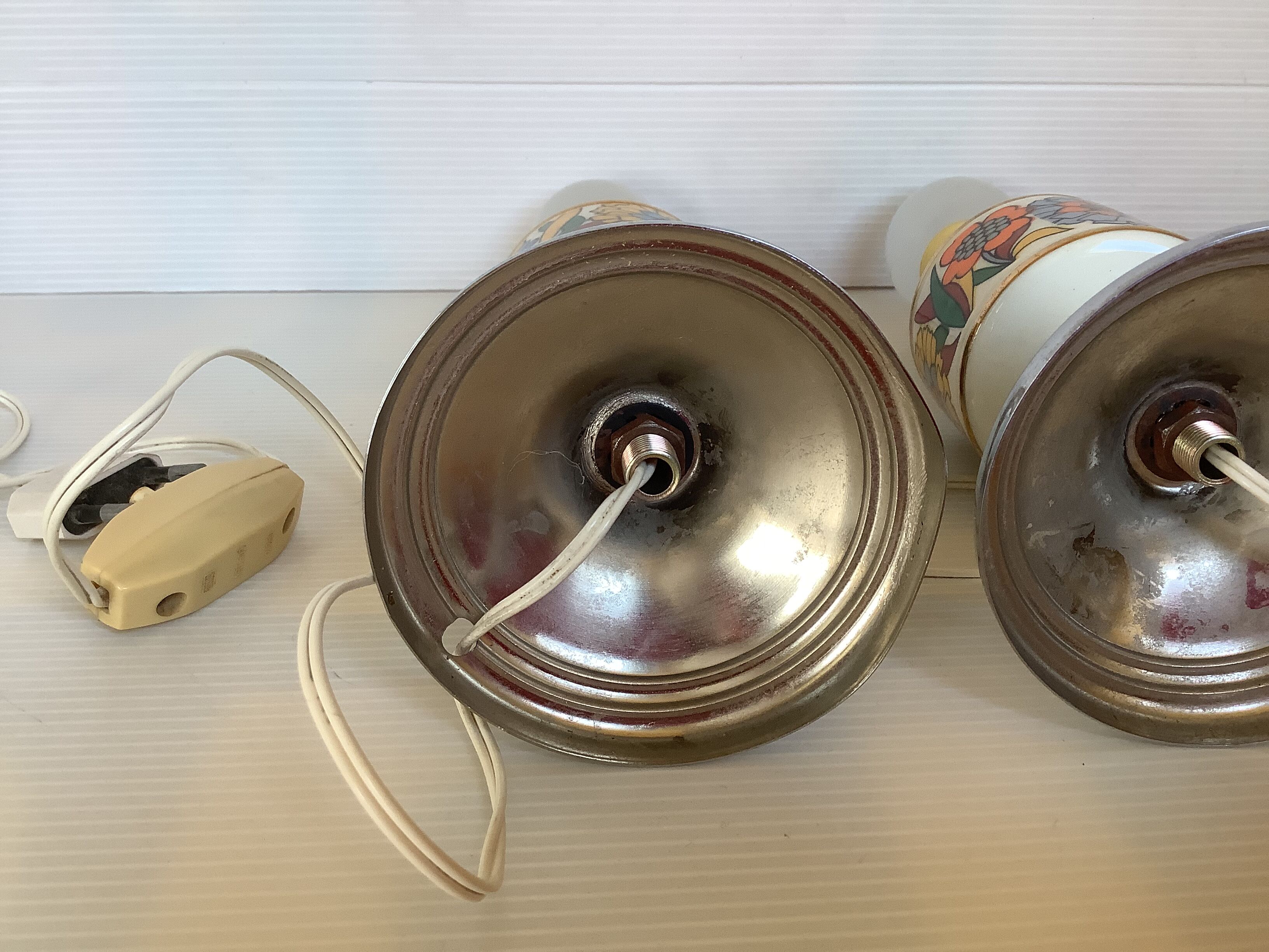 Pair of lamps style Acapulco ceramic and chromed metal