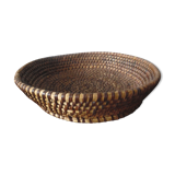 Basket in rattan