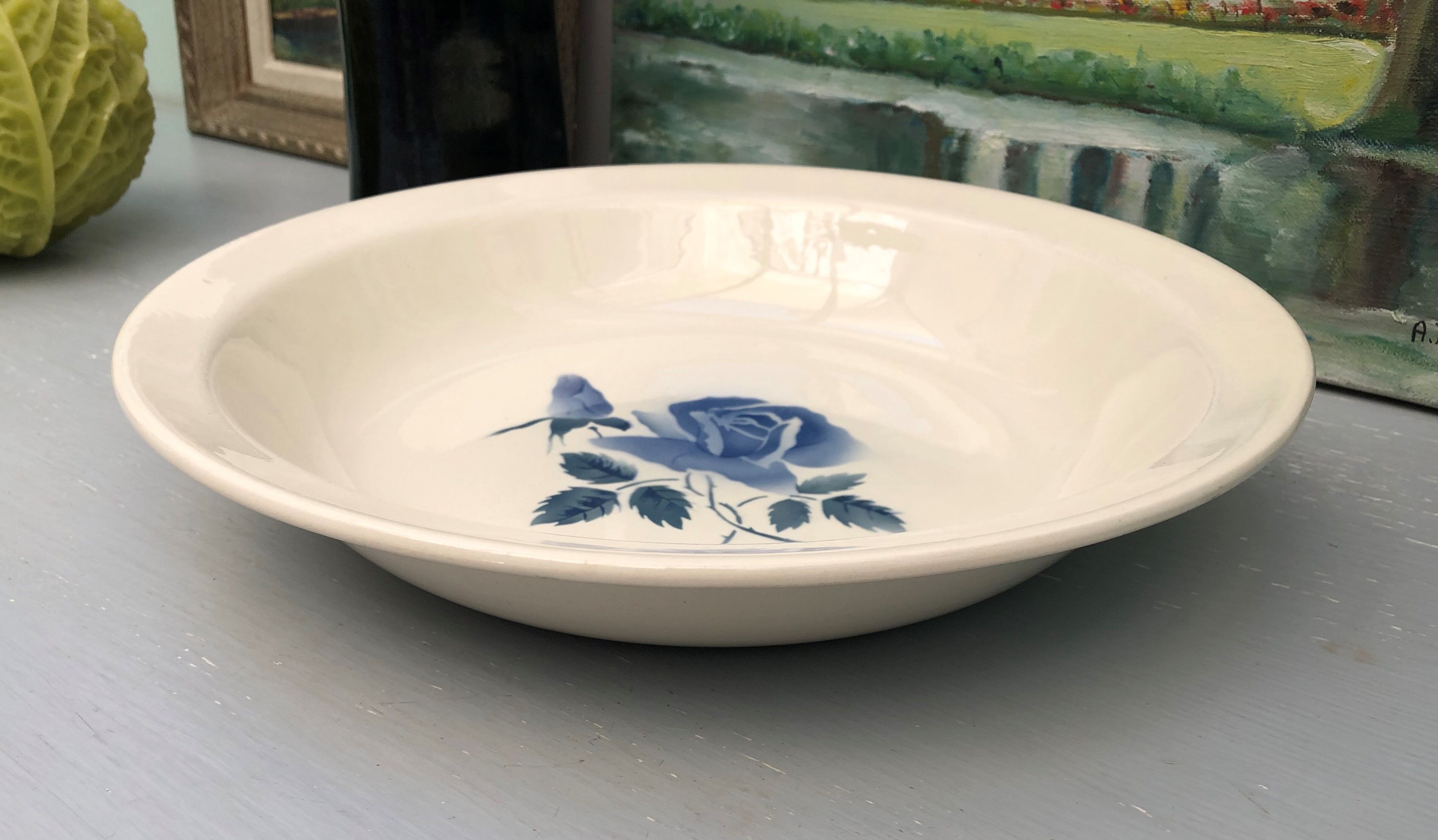 Set of 2 round dishes Sarreguemines Digoin France number 4 with blue pink floral decoration.