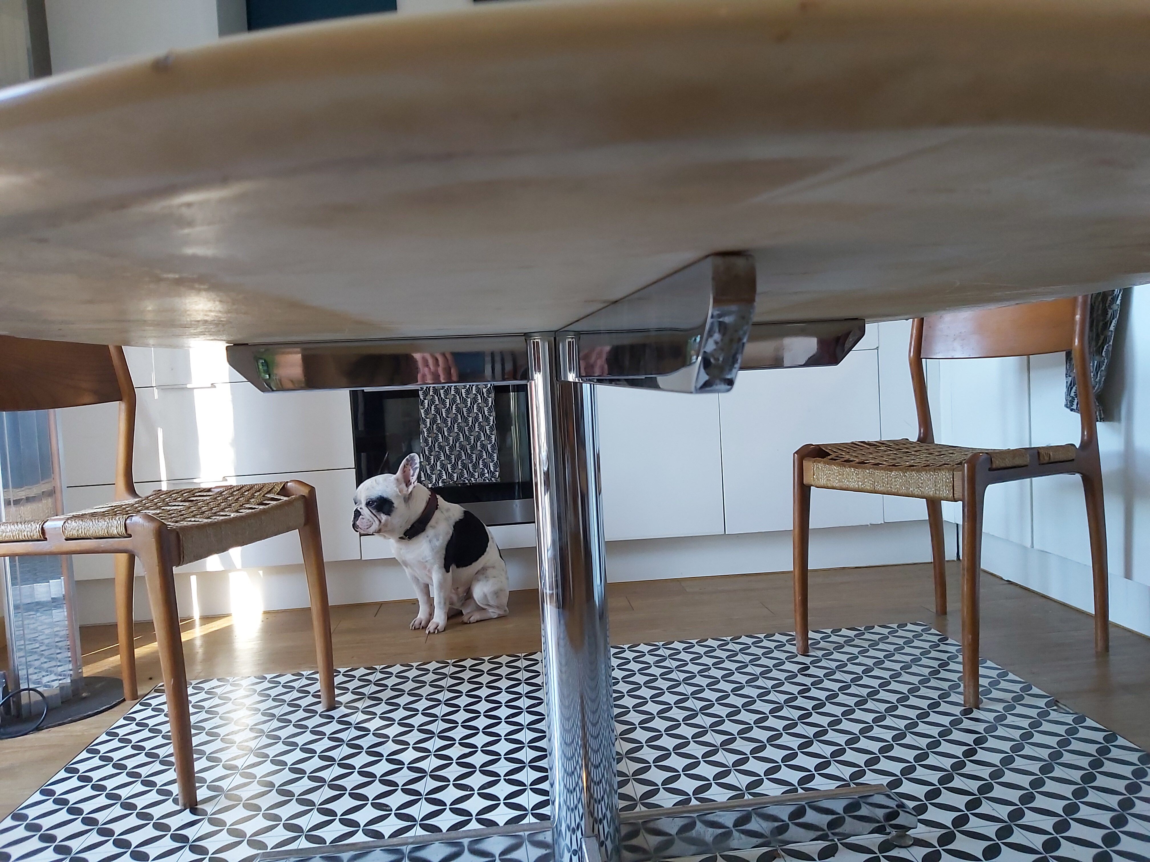 Dining table for Roche Bobois