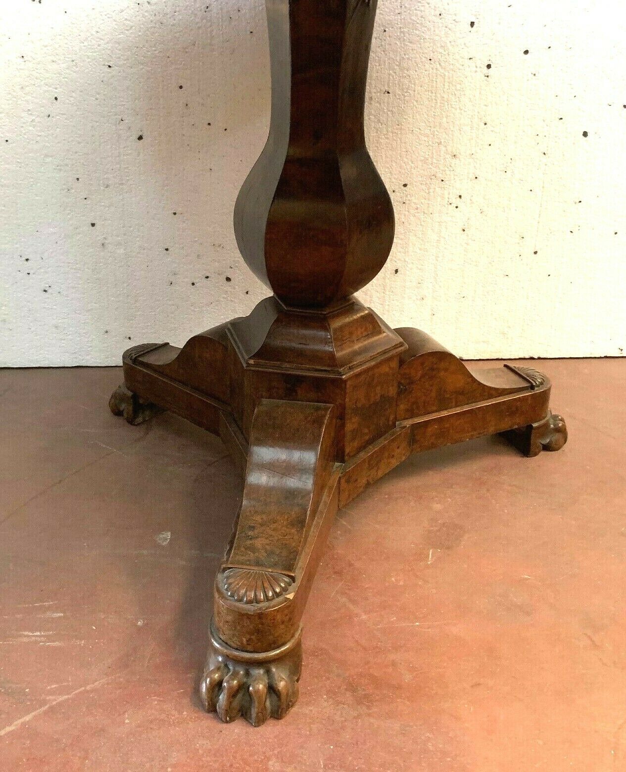 Walnut tripod guerin and walnut veneer Feet claws Solid Plateau
