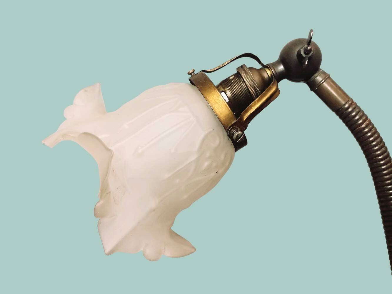 Art deco 1930s general electric brass goose neck table lamp