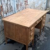 Minister's desk in solid raw oak from the 1930s