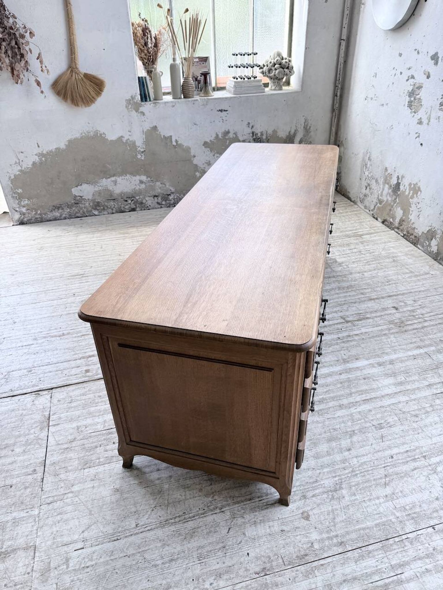 Oak desk or counter 1960