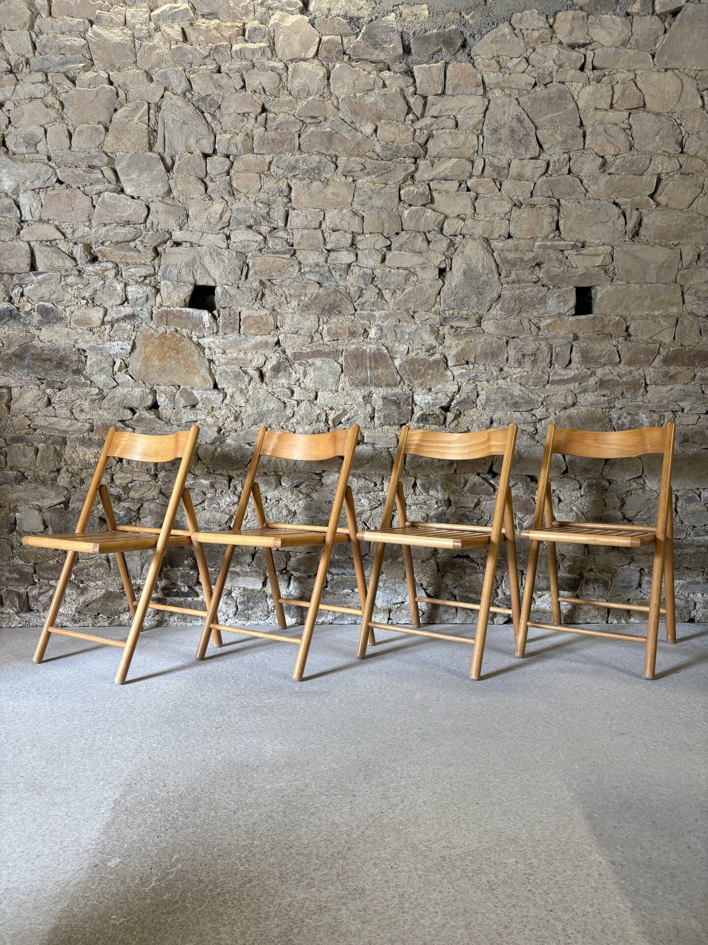 4 folding wooden chairs for Habitat, 1980