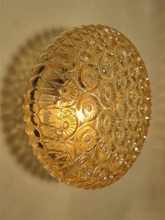 Ceiling light
