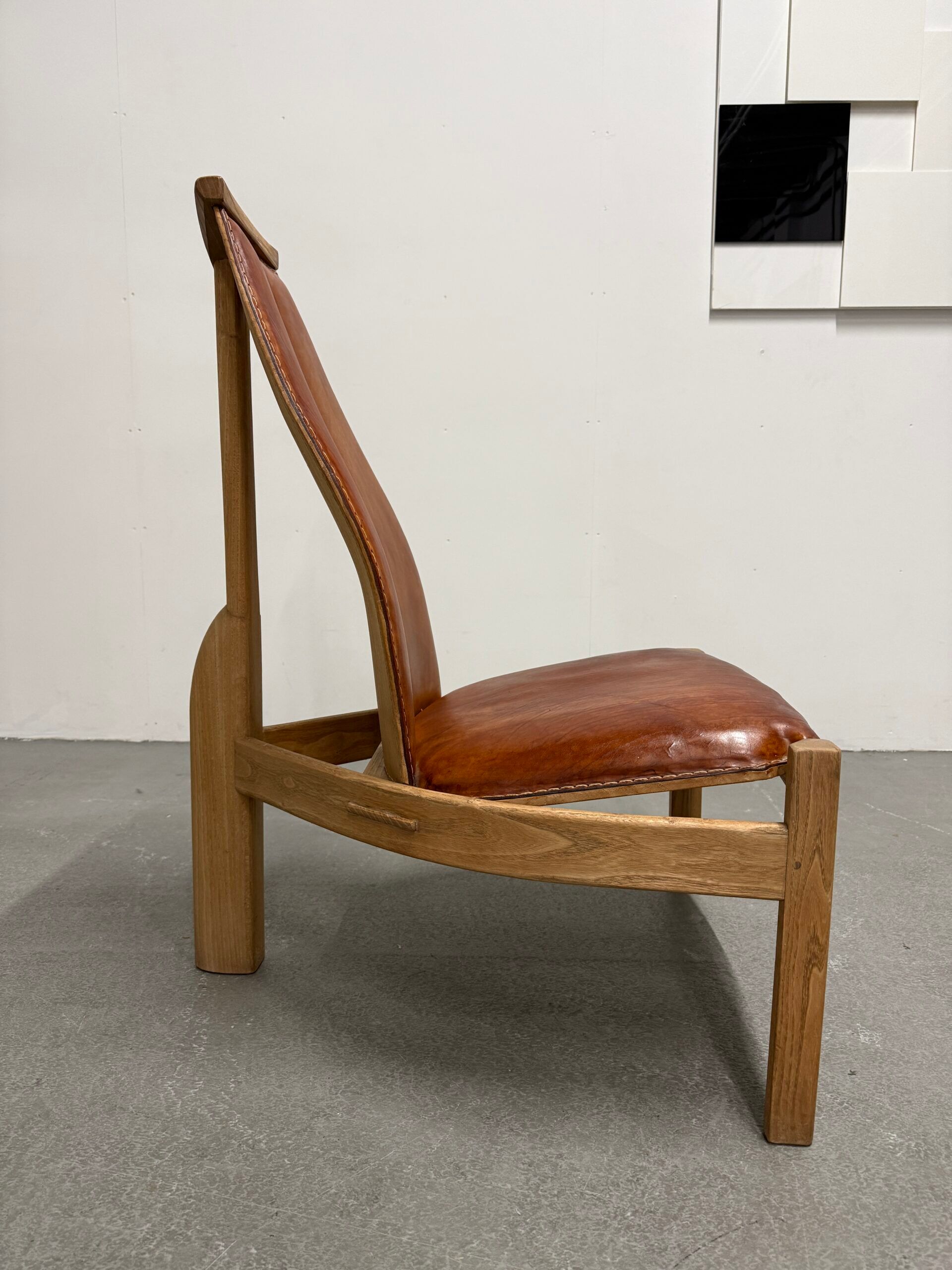 Mantis with armrest table, Stefan During